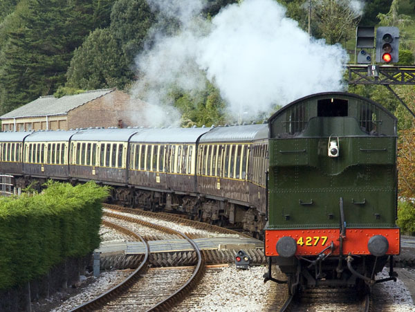 Train,Kingswear Station,Steam Engine,Locomotive,GWR,PDR,Paignton and Dartmouth Railway,Heritage