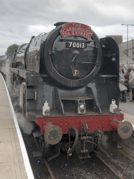 70013,Oliver Cromwell,Scarborough Station,Train,Steam Engine,Locomotive,Railway,Railroad