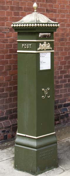 VR,Victorian,Penfold,Postbox,Rochester