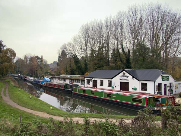 Farncombe Boat House,Wey Navigation,Godalming,River,Canal,Narrow Boats