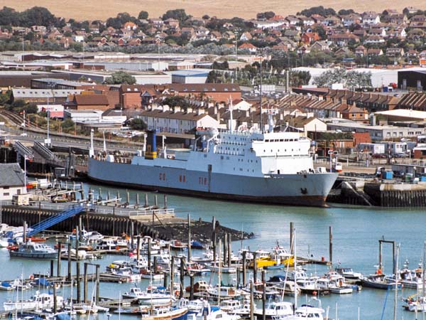 Newhaven Harbour,Boats